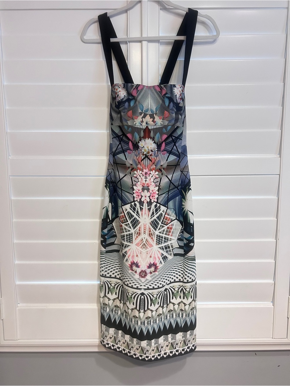 Black Halo Geometric Floral Cocktail Dress With Removable Straps Tropical Multi - Picture 2 of 7